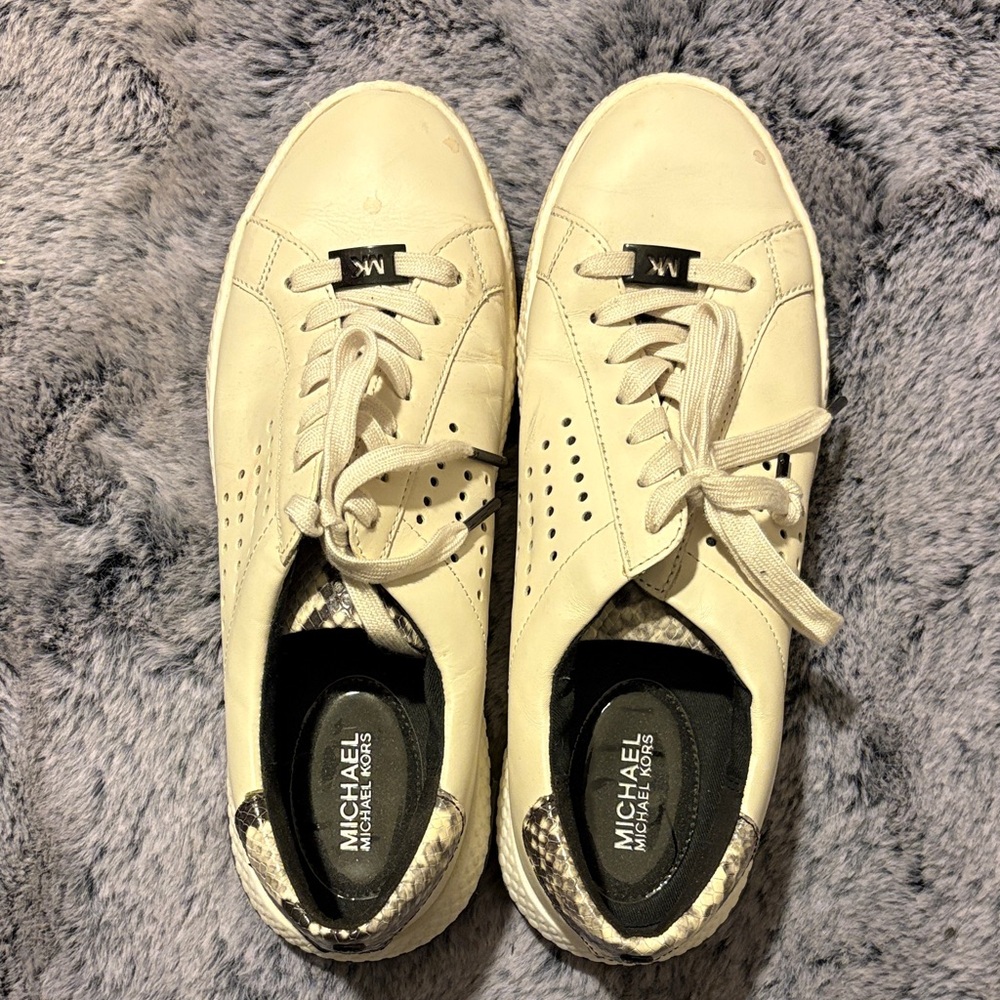 Michael Kors Cream Leather Sneakers with Black Accents